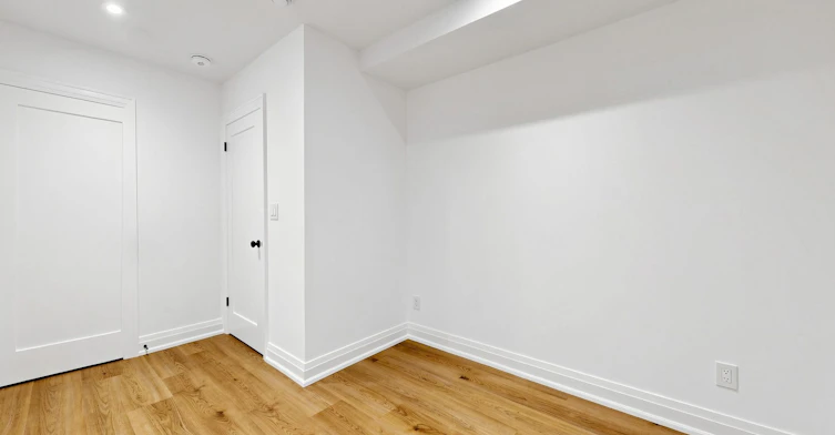 Lower-7 Tullis Drive, Toronto, ON, M4S 2E2 - 21