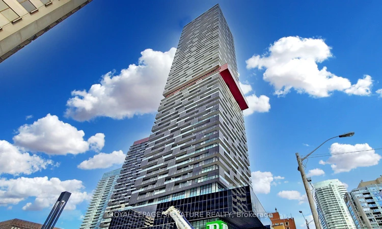 1705-8 Eglinton Avenue E