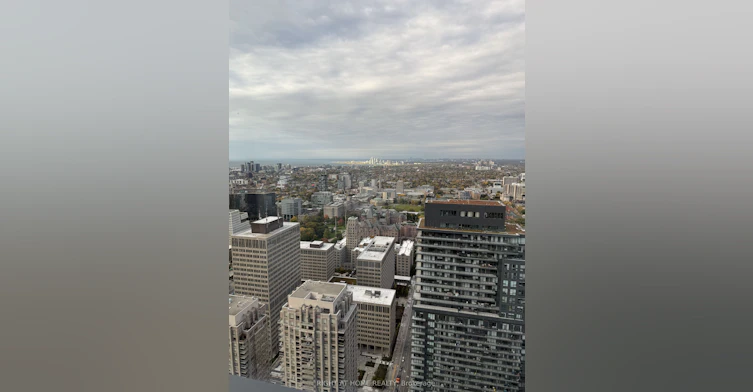 LP08-8 Wellesley Street W, Toronto, ON, M4Y 0J5 - 4