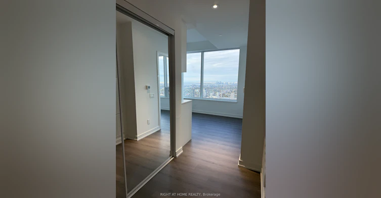 LP08-8 Wellesley Street W, Toronto, ON, M4Y 0J5 - 10