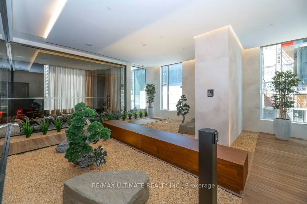 1713-11 Yorkville Avenue, Toronto, ON, M4W 0B7 - 21