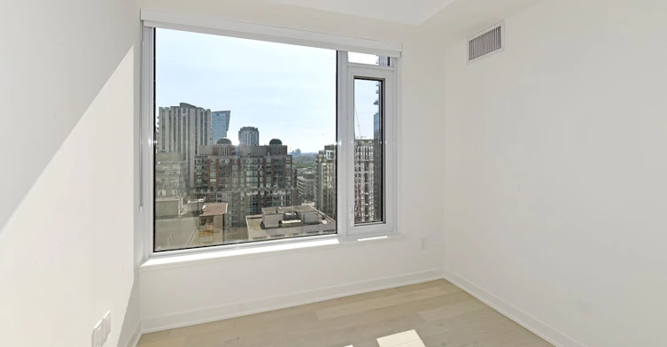 1713-11 Yorkville Avenue, Toronto, ON, M4W 0B7 - 13
