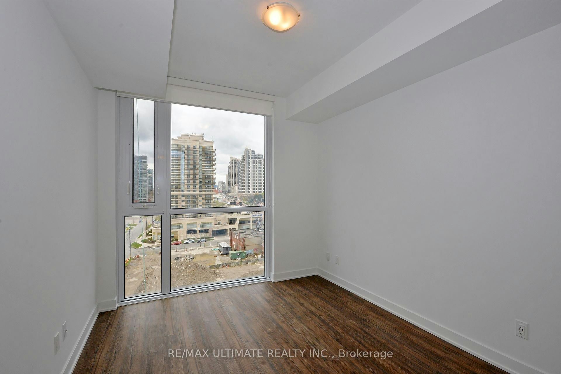 601-5180 Yonge Street, Toronto, ON, M2N 5P6 - 7