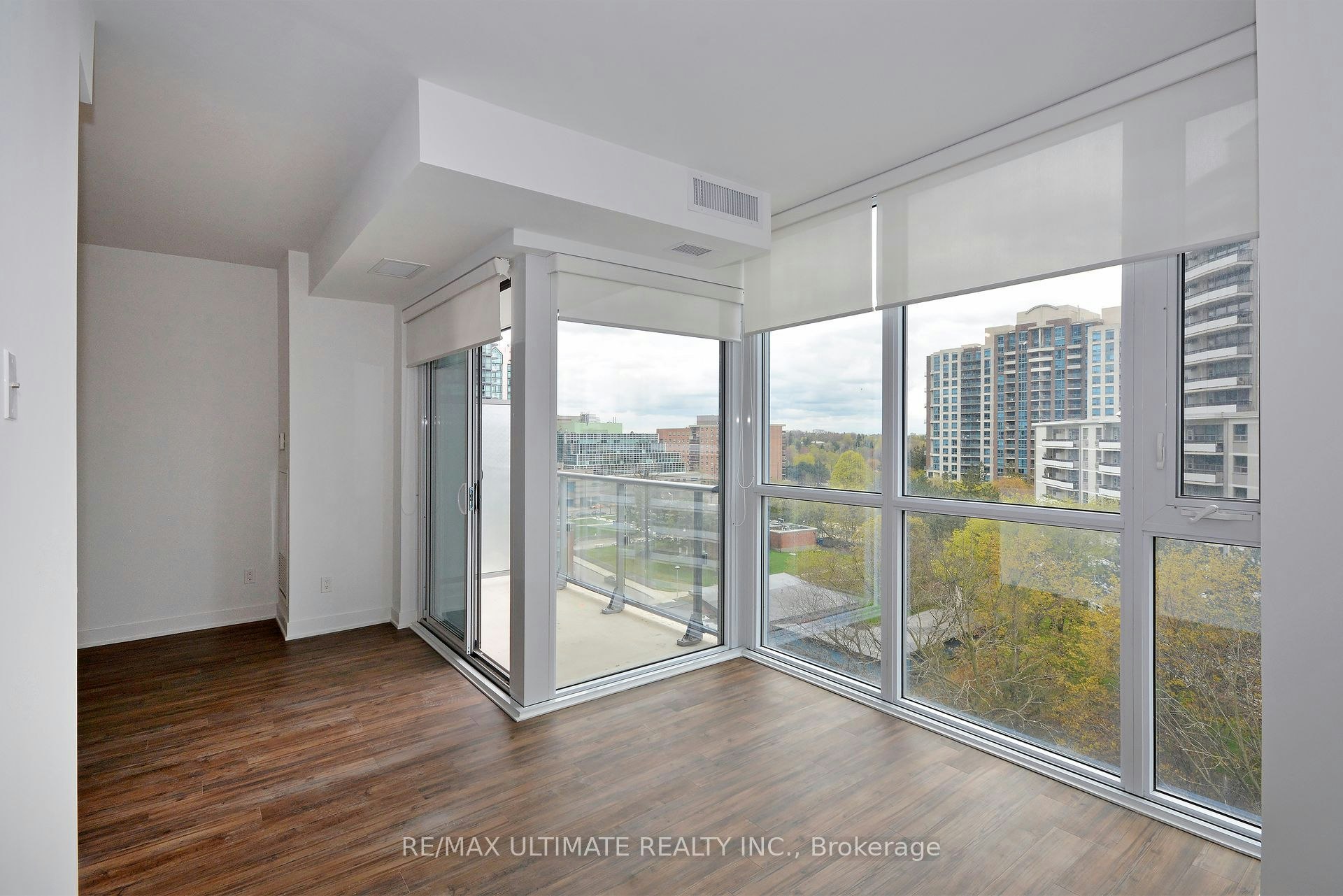 601-5180 Yonge Street, Toronto, ON, M2N 5P6 - 4