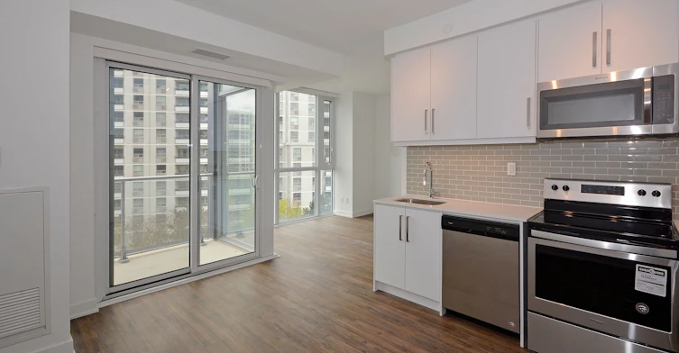 601-5180 Yonge Street, Toronto, ON, M2N 5P6 - 2