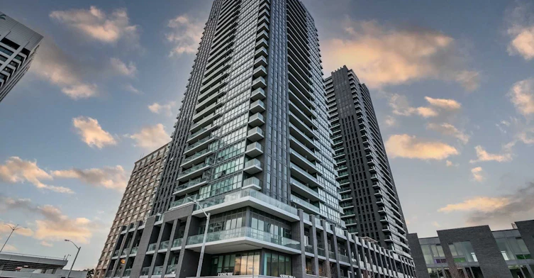 403-6 Sonic Way, Toronto, ON, M3C 0P1