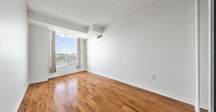 706-28 Pemberton Avenue, Toronto, ON, M2M 4L1 - 25
