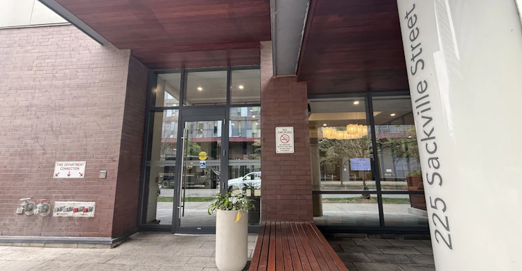 1901-225 Sackville Street, Toronto, ON, M5A 3H1 - 16
