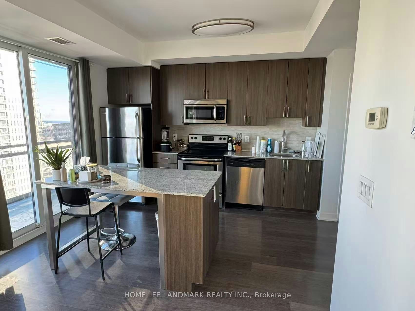 1901-225 Sackville Street, Toronto, ON, M5A 3H1 - 2