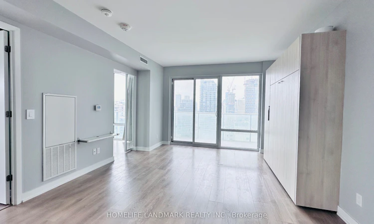 2509-501 Yonge Street