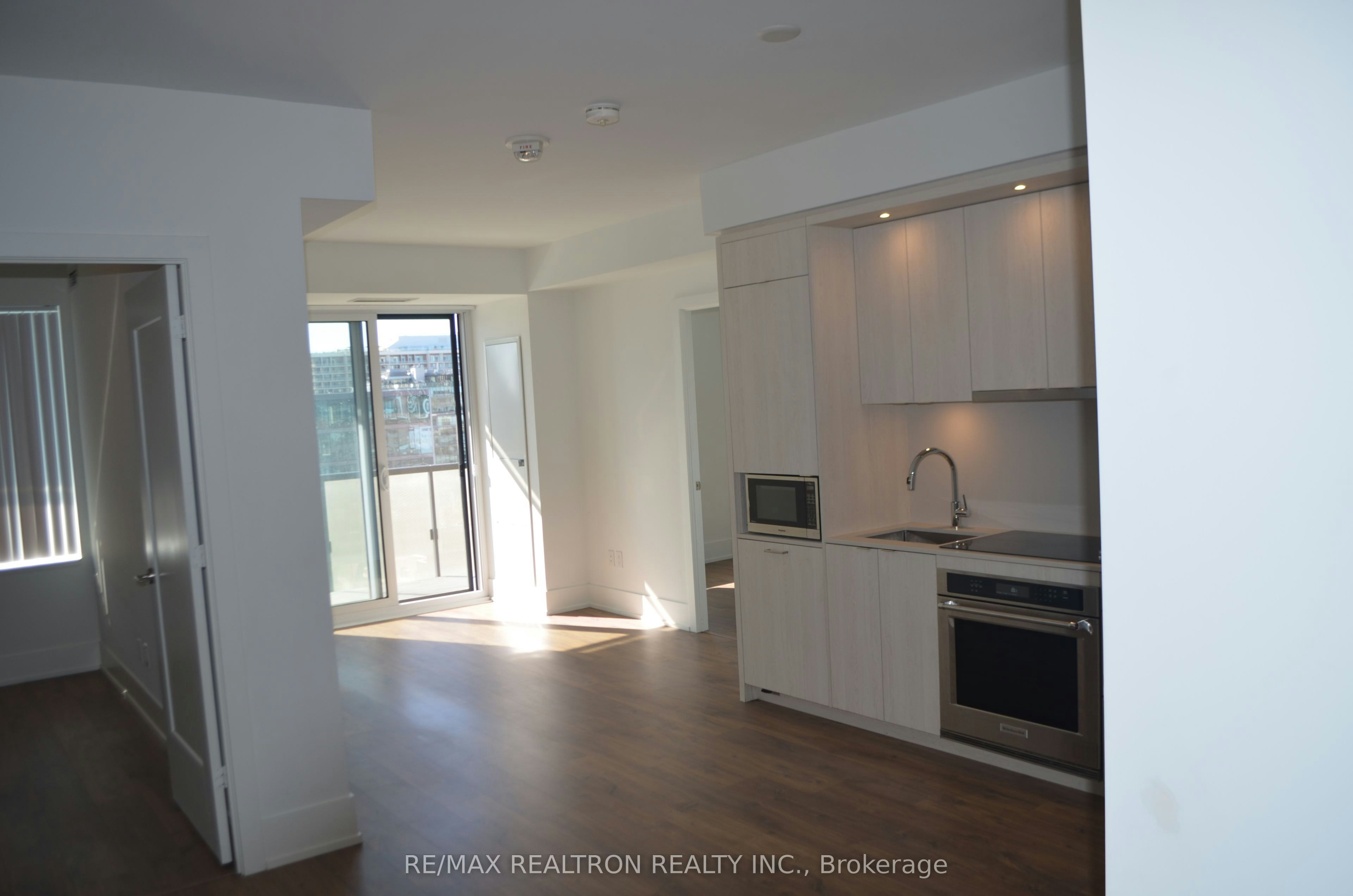 903-480 Front Street W, Toronto, ON, M5V 0V5