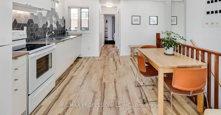 Upper-141 Claremont Street, Toronto, ON, M6J 2M7 - 8