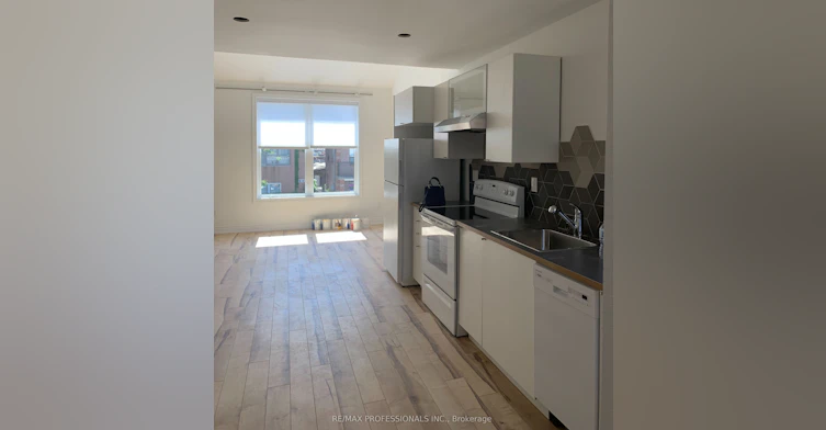 Upper-141 Claremont Street, Toronto, ON, M6J 2M7 - 2