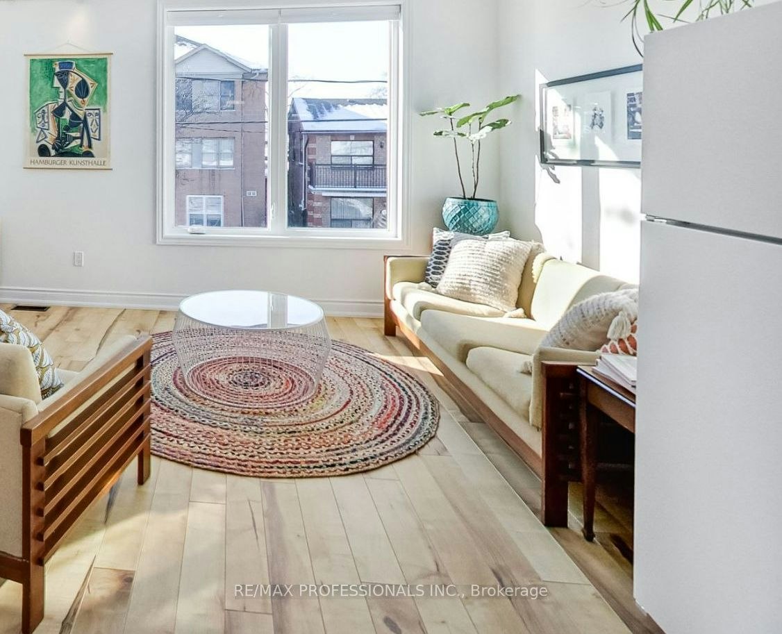 Upper-141 Claremont Street, Toronto, ON, M6J 2M7 - 9