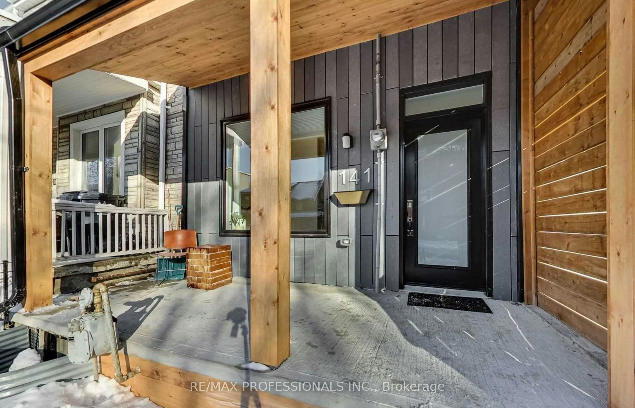 Upper-141 Claremont Street, Toronto, ON, M6J 2M7 - 22