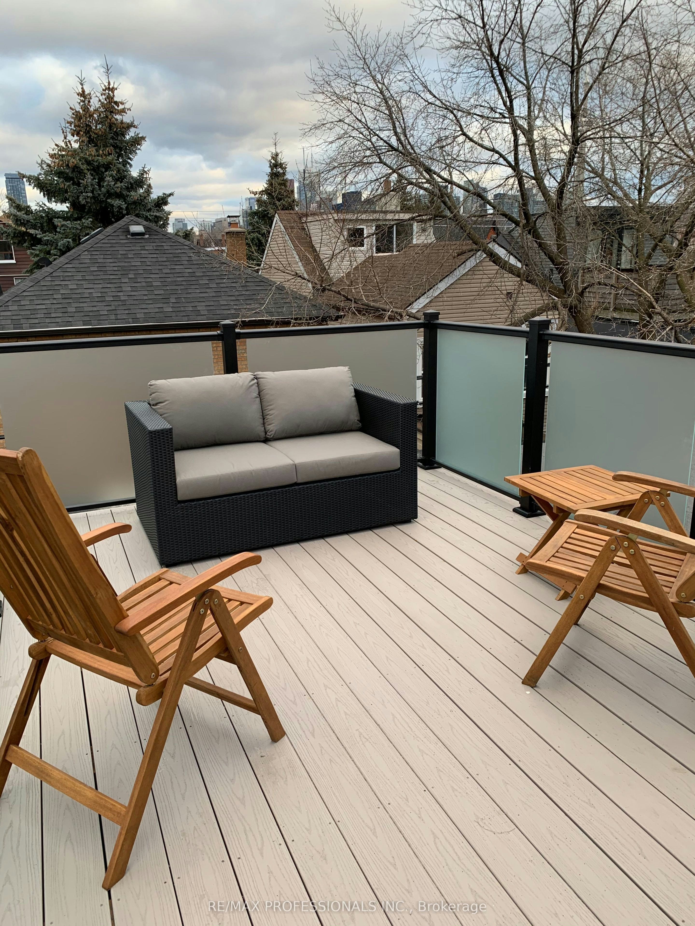 Upper-141 Claremont Street, Toronto, ON, M6J 2M7 - 21