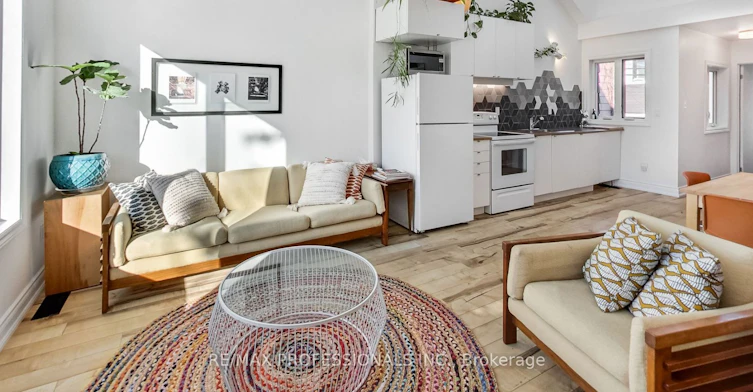 Upper-141 Claremont Street, Toronto, ON, M6J 2M7 - 12
