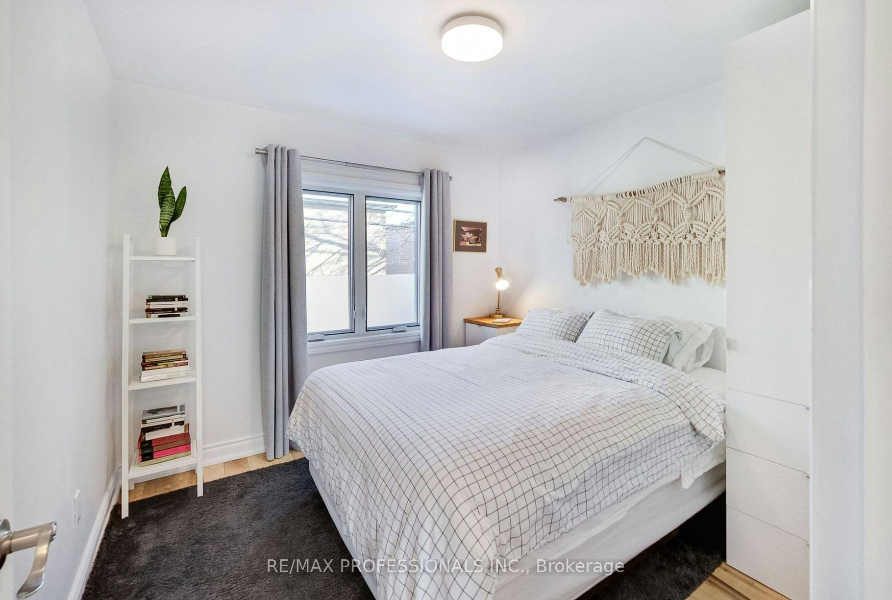 Upper-141 Claremont Street, Toronto, ON, M6J 2M7 - 15