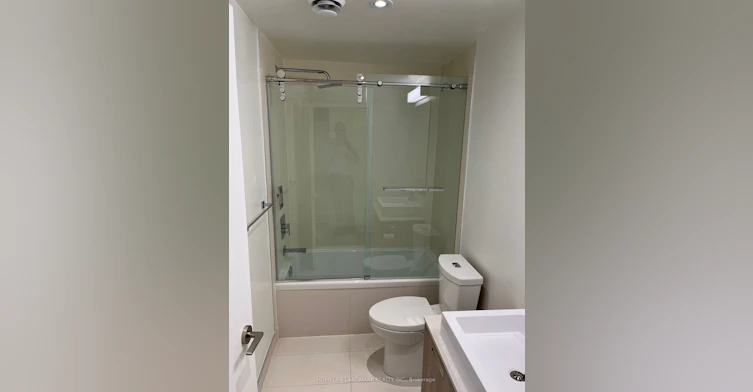 605-2A Church Street, Toronto, ON, M5E 0E1 - 10