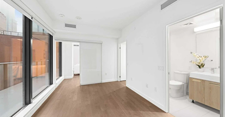605-2A Church Street, Toronto, ON, M5E 0E1 - 7