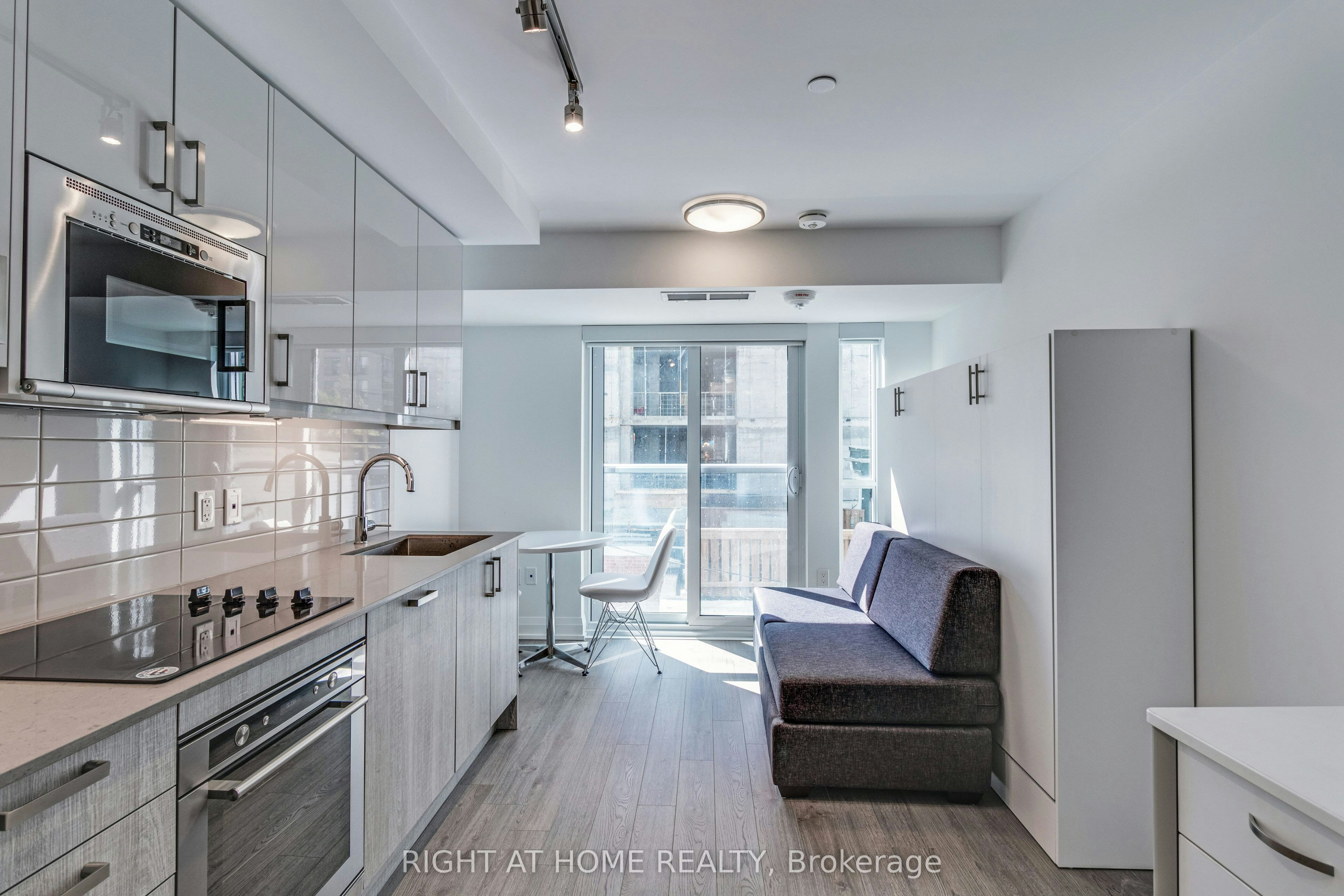 306-77 Mutual Street, Toronto, ON, M5B 0B9 - 25