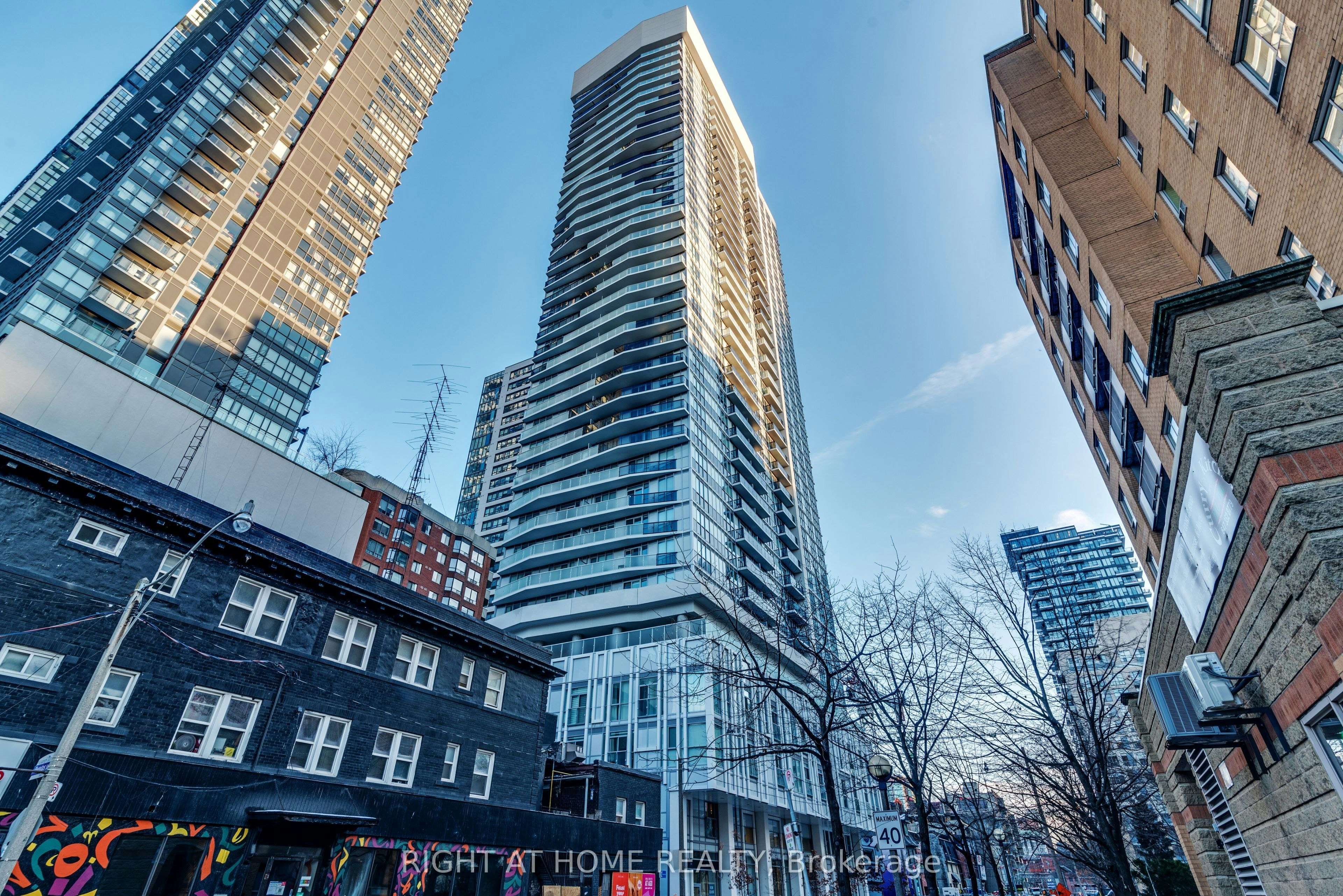 306-77 Mutual Street, Toronto, ON, M5B 0B9 - 3