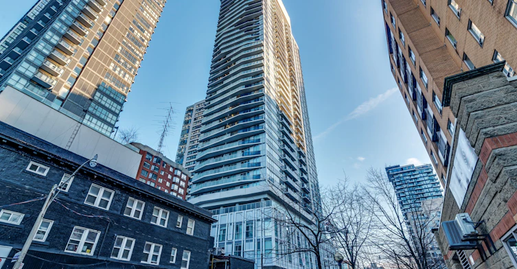 306-77 Mutual Street, Toronto, ON, M5B 0B9 - 3