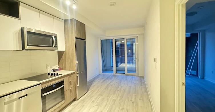 510 E-70 Princess Street, Toronto, ON, M5A 0X6 - 7