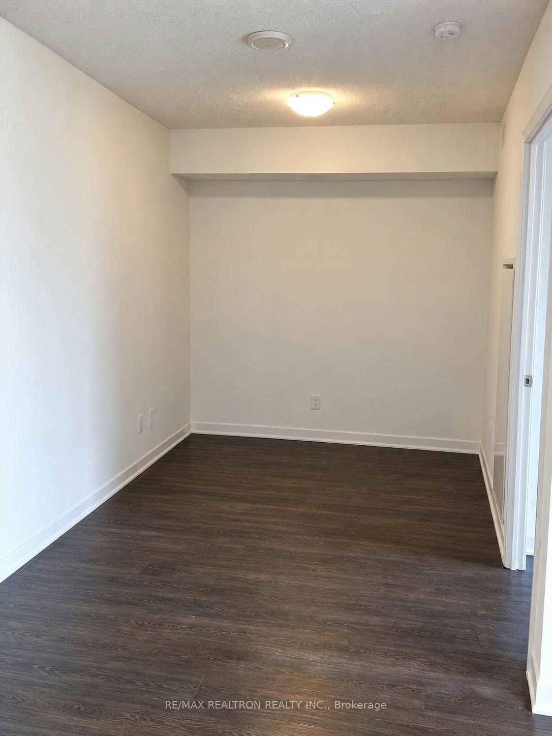 701-5162 Yonge Street, Toronto, ON, M2N 0E9 - 3