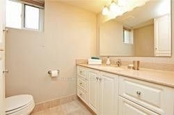 216 Park Home Avenue, Toronto, ON, M2R 1A2 - 5