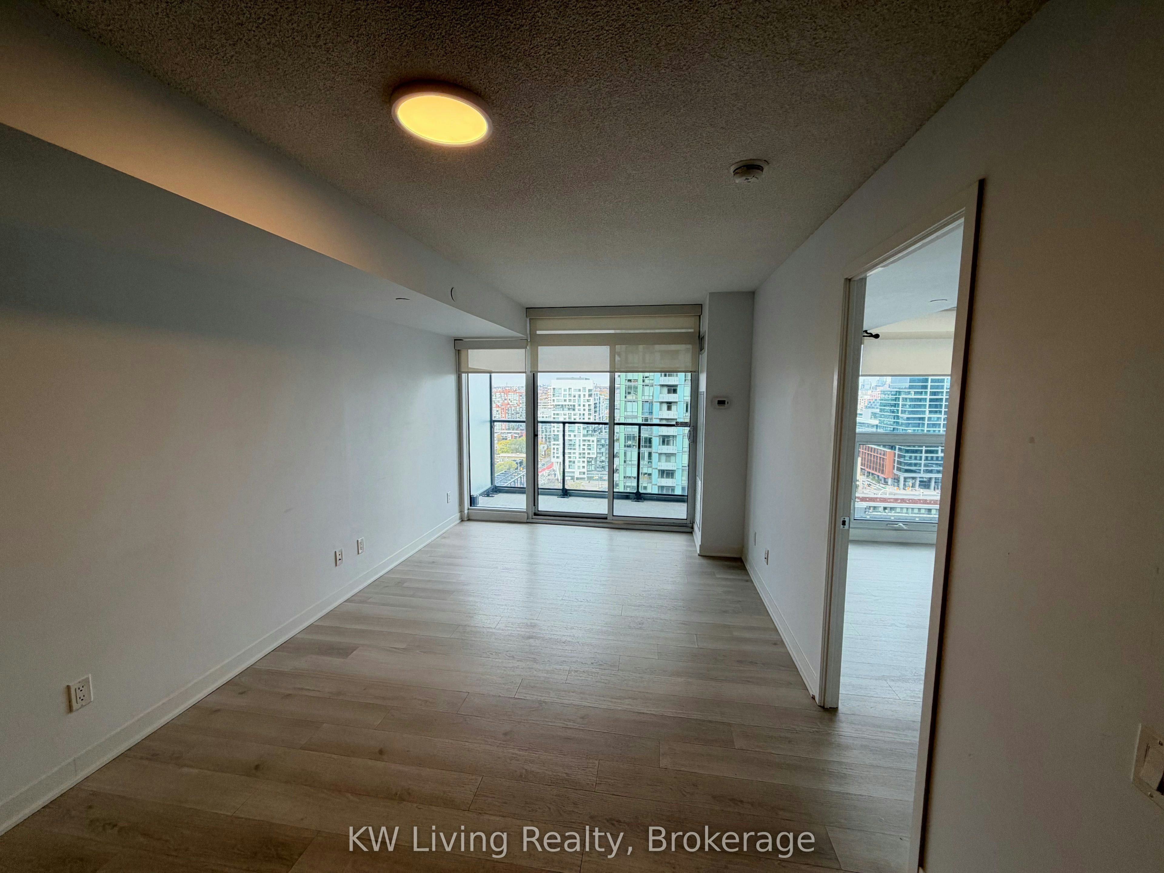 2708-70 Queens Wharf Road, Toronto, ON, M5V 0J2 - 2