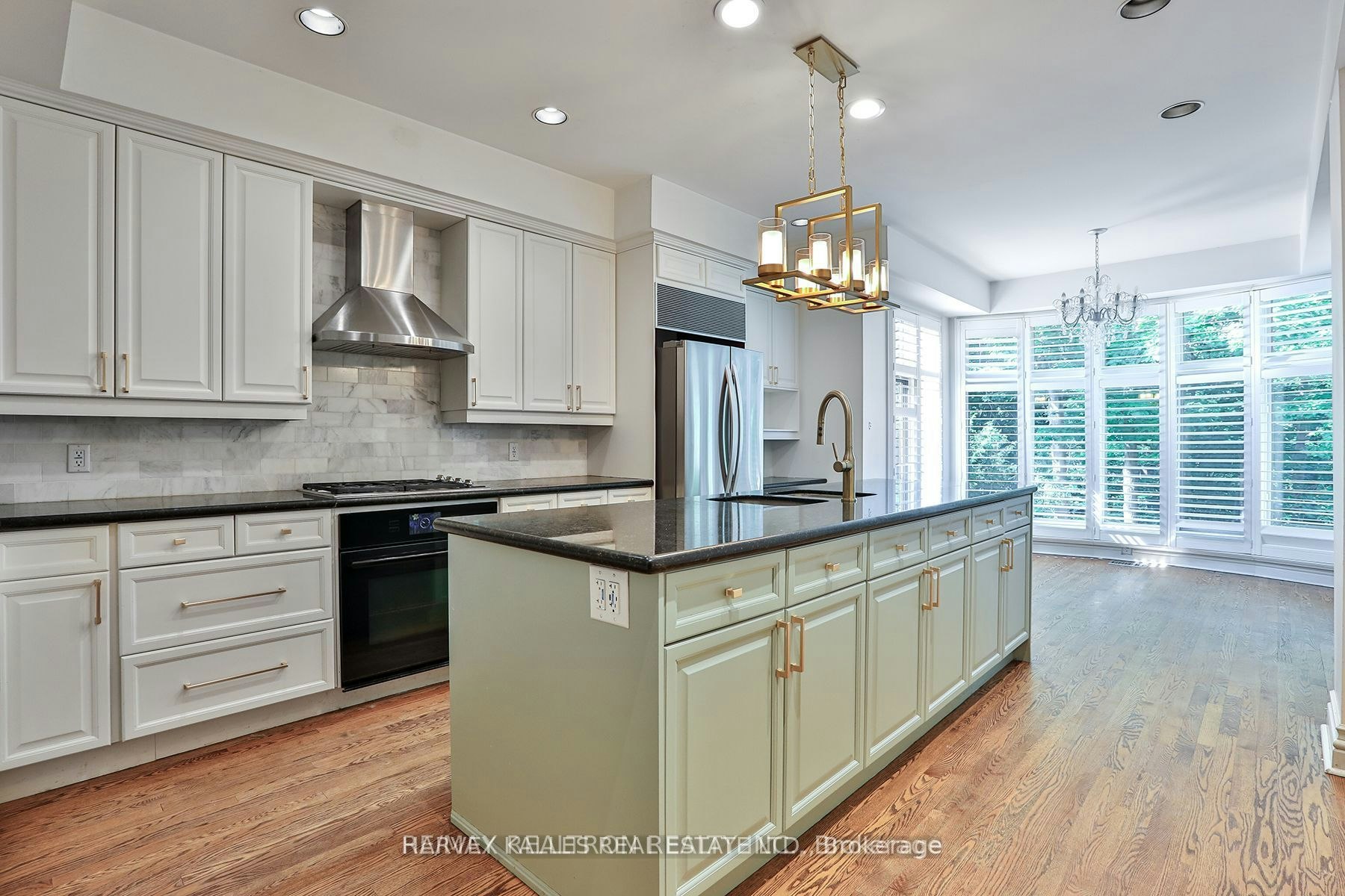 38 Gwendolen Crescent, Toronto, ON, M2N 2L7 - 9