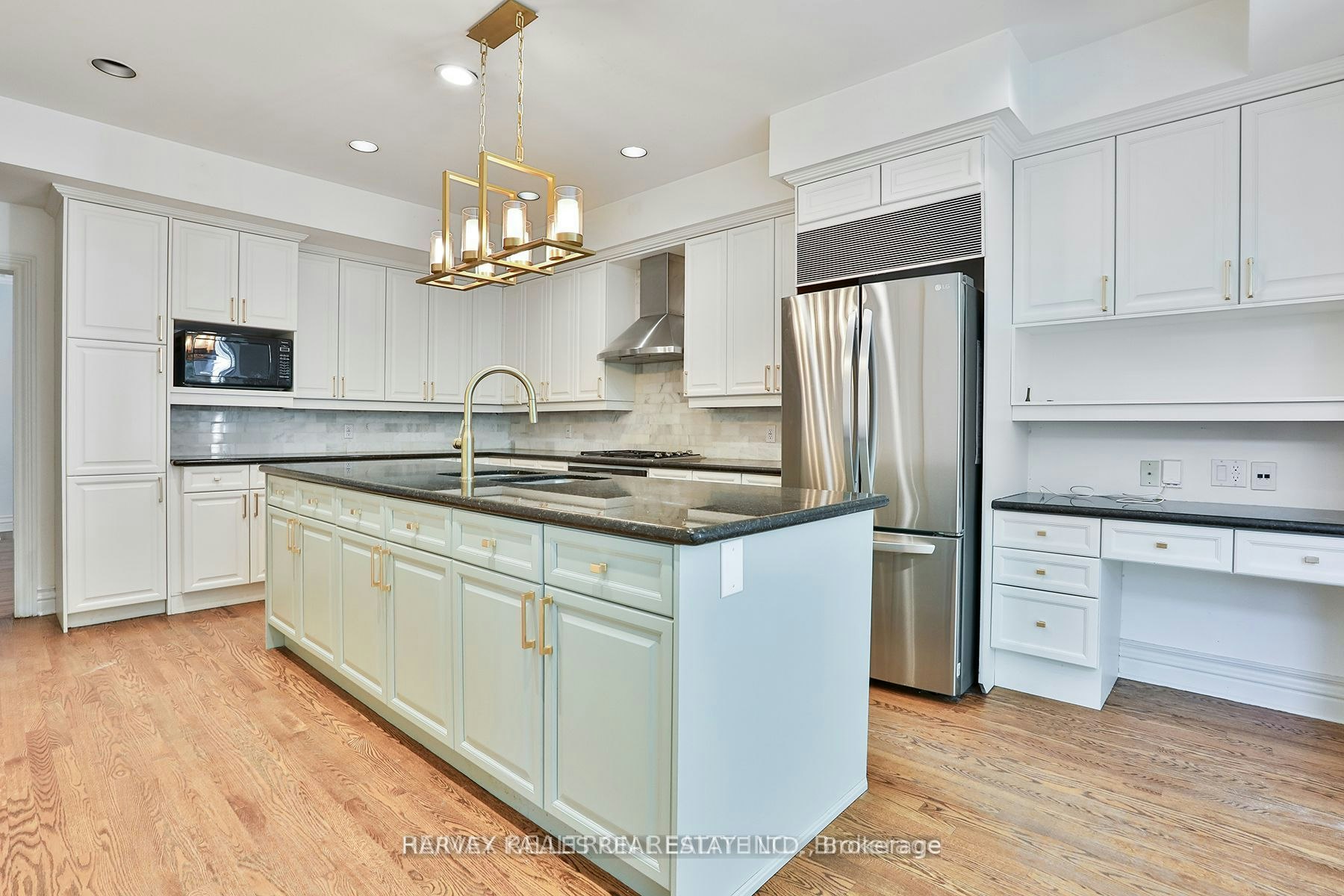 38 Gwendolen Crescent, Toronto, ON, M2N 2L7 - 10