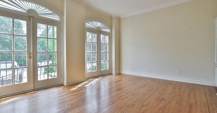 38 Gwendolen Crescent, Toronto, ON, M2N 2L7 - 6