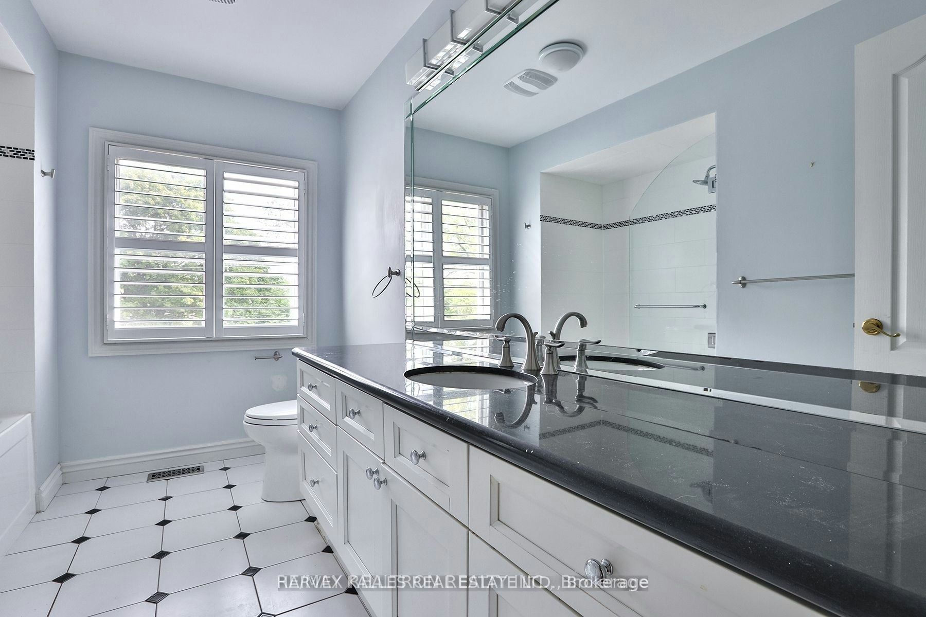 38 Gwendolen Crescent, Toronto, ON, M2N 2L7 - 24