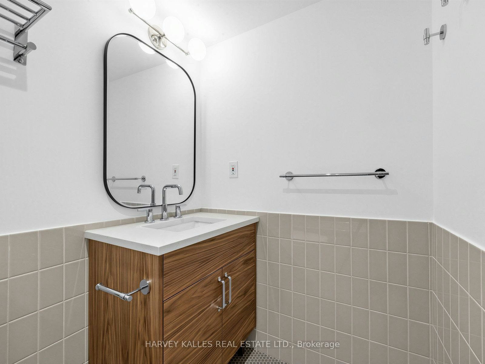 802-71 Charles Street E, Toronto, ON, M4Y 2T3 - 18