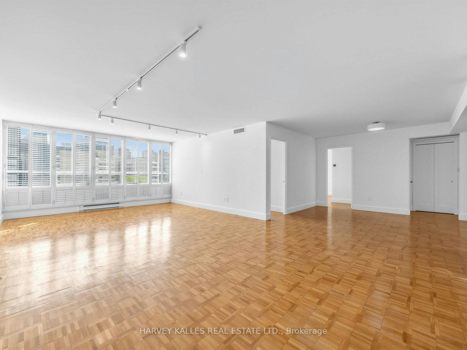 802-71 Charles Street E, Toronto, ON, M4Y 2T3 - 8