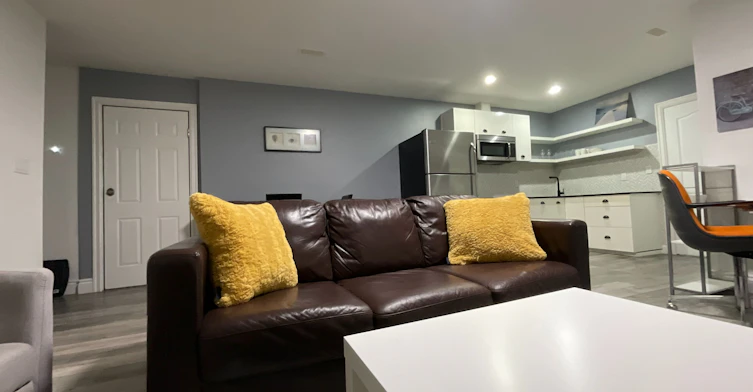 214 Clanton Park Road, Toronto, ON, M3H 2G1 - 19