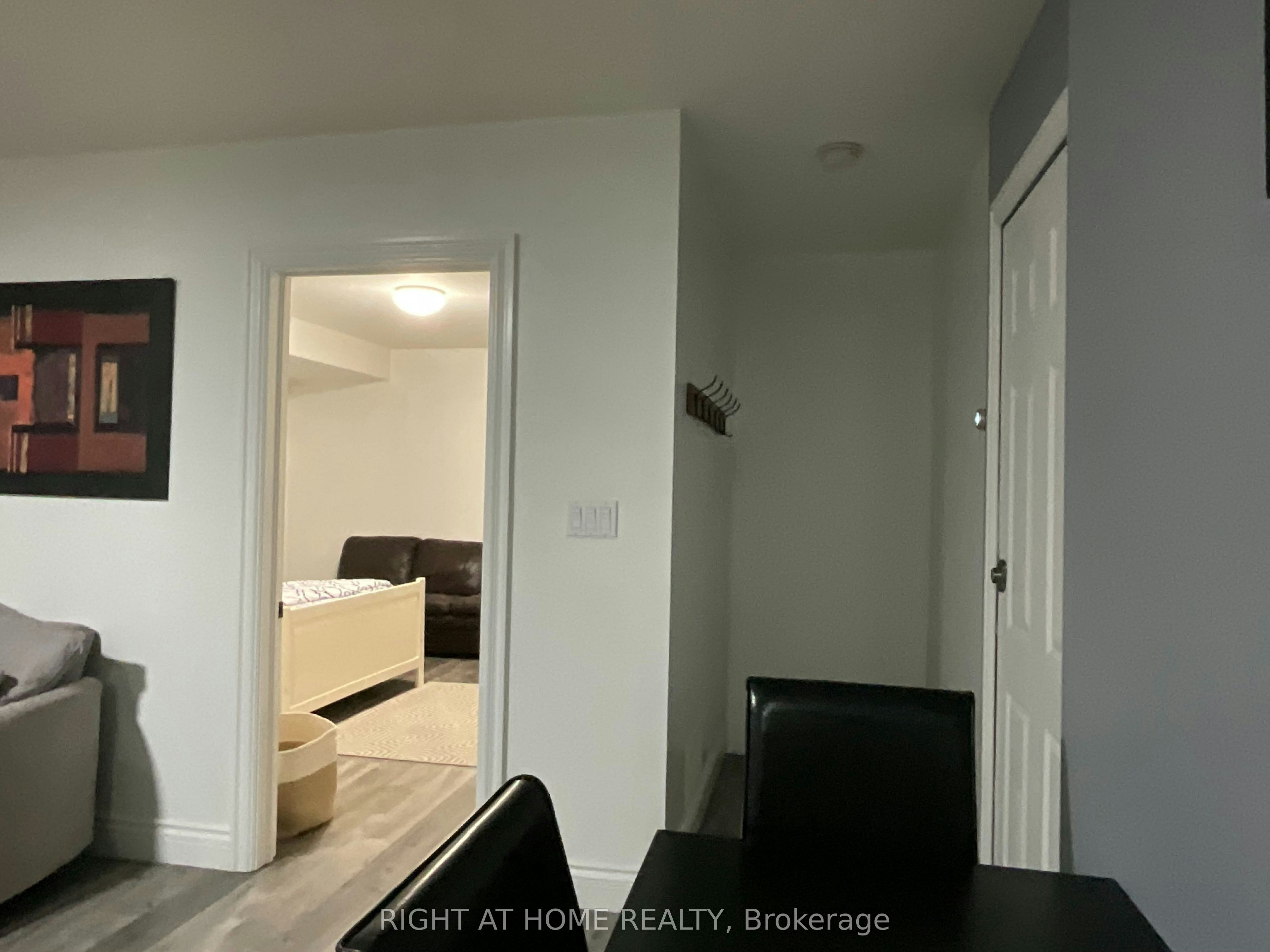 214 Clanton Park Road, Toronto, ON, M3H 2G1 - 30