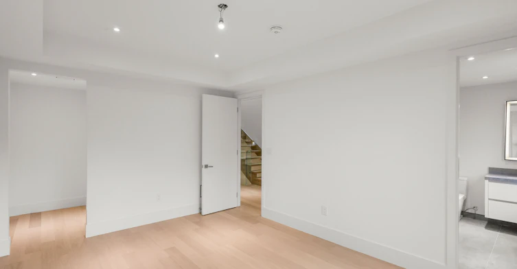 108 Heath Street W, Toronto, ON, M4V 1T6 - 46
