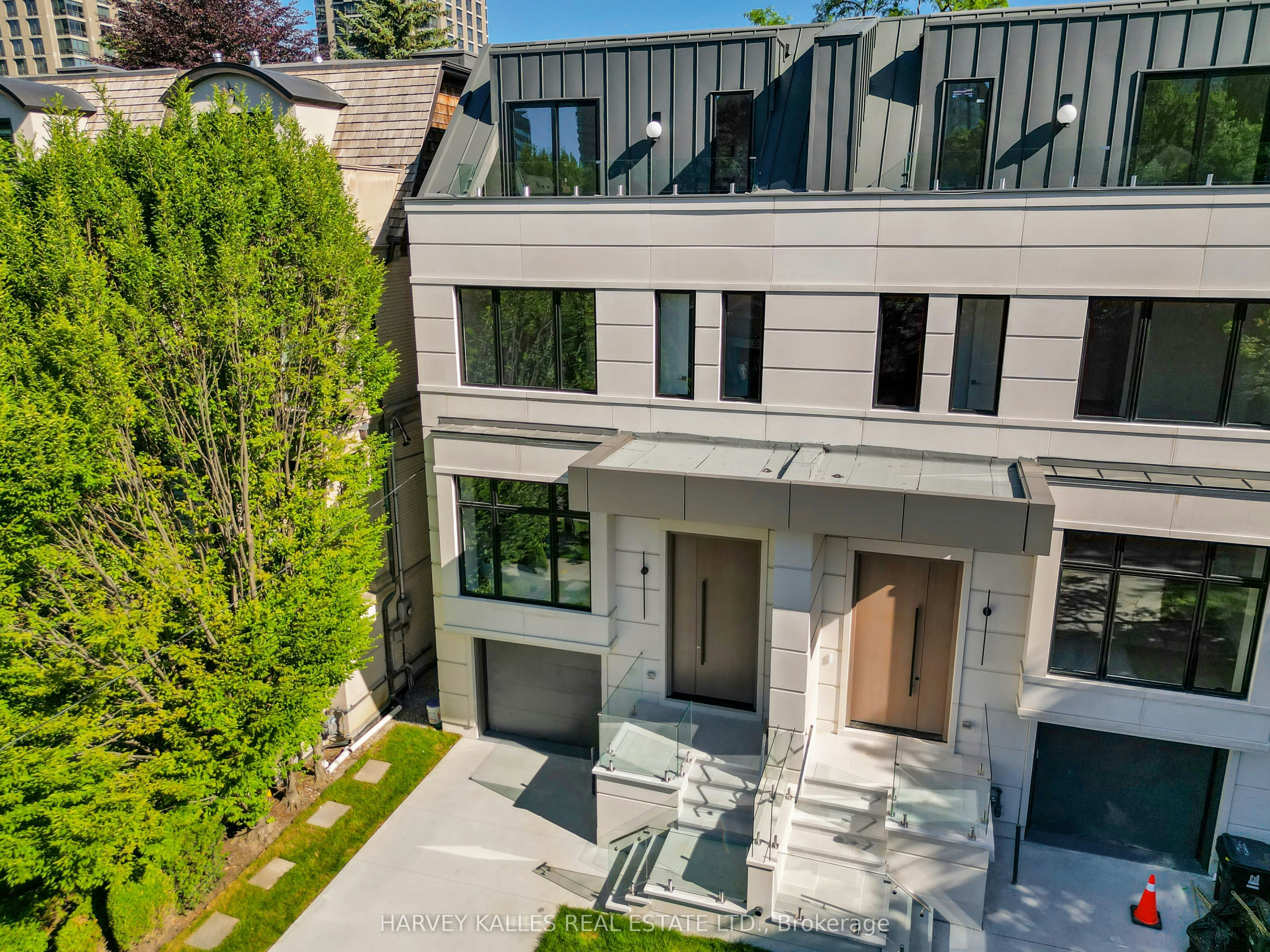108 Heath Street W, Toronto, ON, M4V 1T6 - 2