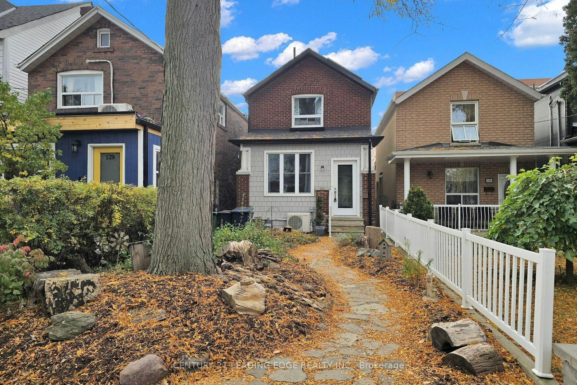 131 Lindsey Avenue, Toronto, ON, M6H 1E5