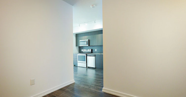 1112-3237 Bayview Avenue, Toronto, ON, M2K 0G1 - 10