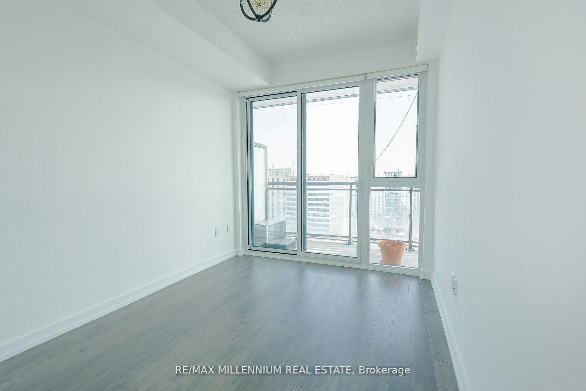 1112-3237 Bayview Avenue, Toronto, ON, M2K 0G1 - 14