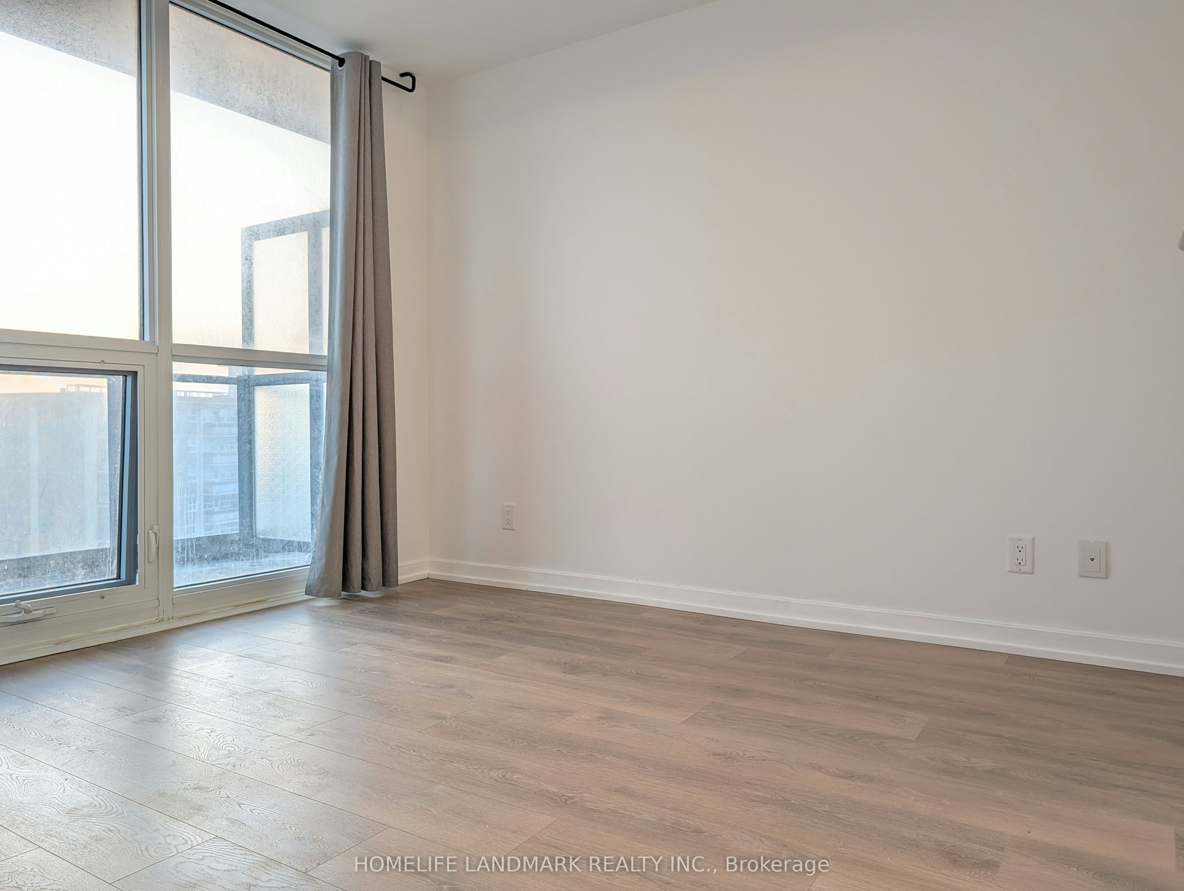 811-36 Forest Manor Road, Toronto, ON, M2J 1M5 - 5