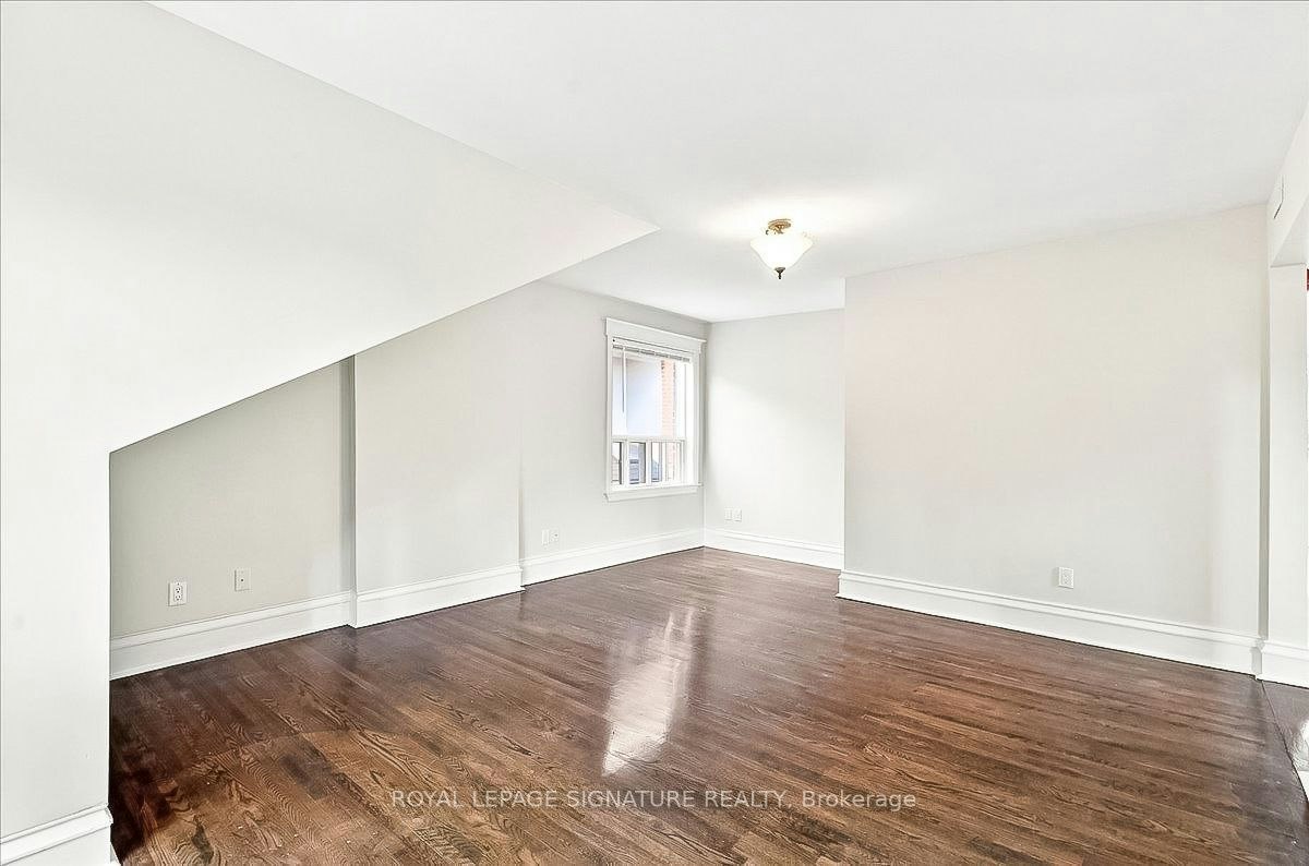 3-12 Foxbar Road, Toronto, ON, M4V 2G6 - 3