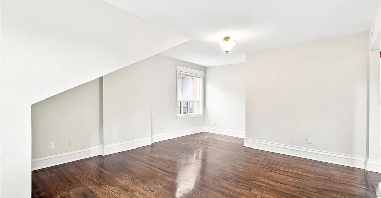 3-12 Foxbar Road, Toronto, ON, M4V 2G6 - 3