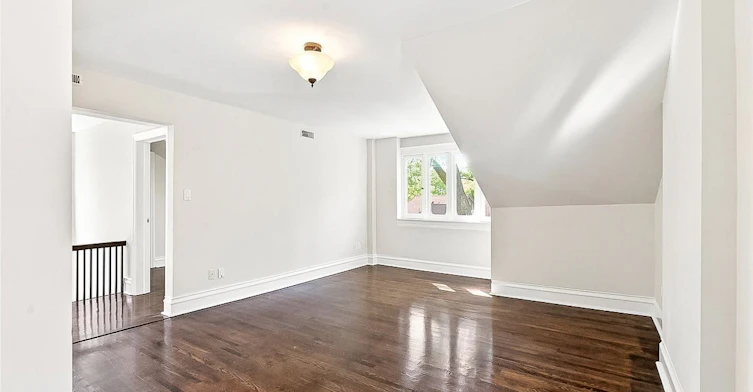 3-12 Foxbar Road, Toronto, ON, M4V 2G6