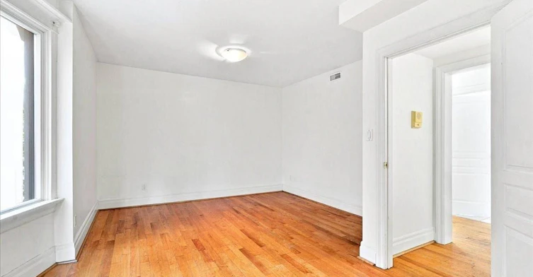 2-12 Foxbar Road, Toronto, ON, M4V 2G6 - 6