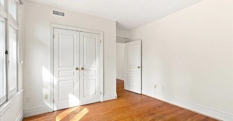 2-12 Foxbar Road, Toronto, ON, M4V 2G6 - 7